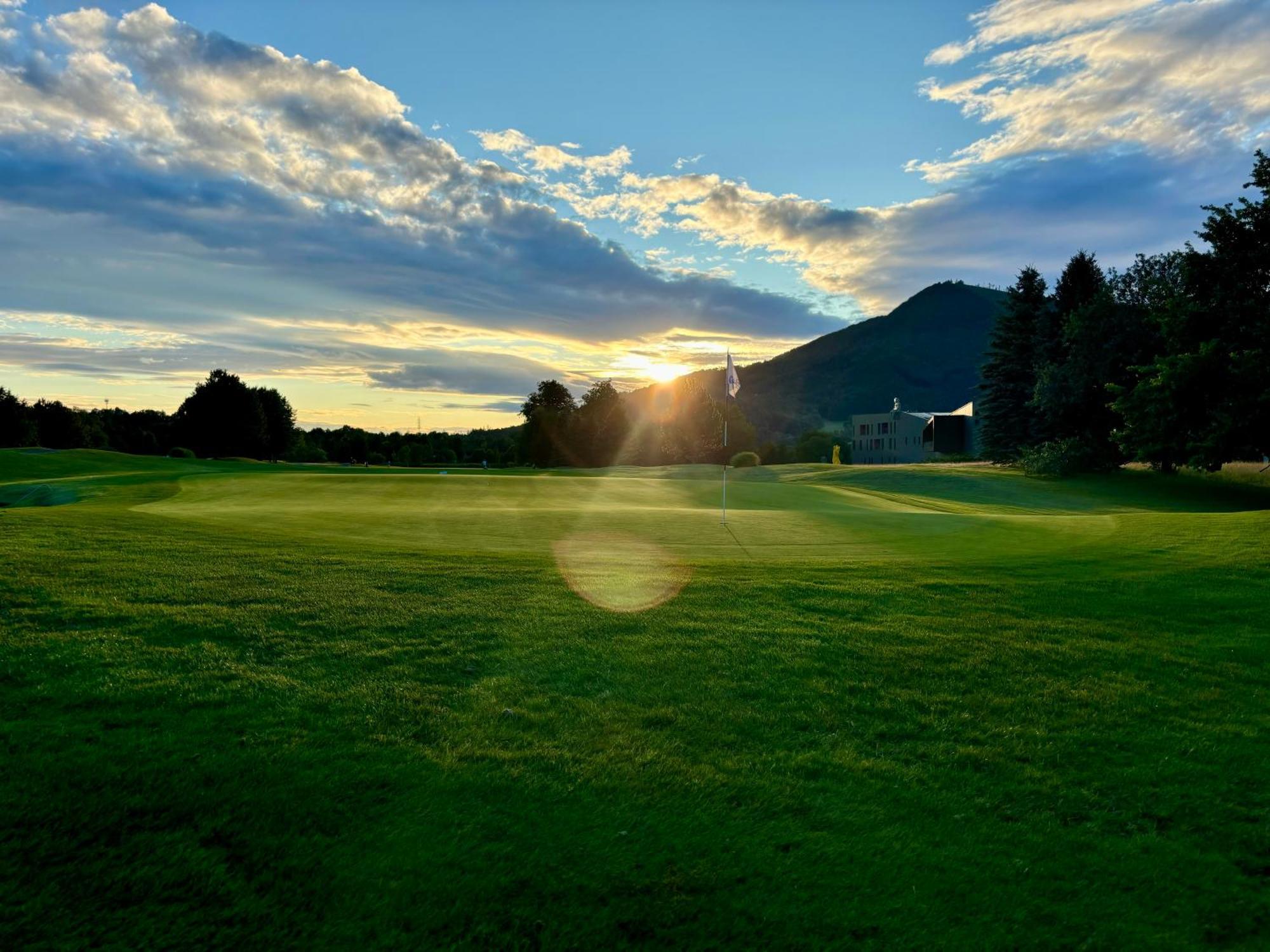 Teehouse Golf Apartment Čeladná Exteriör bild